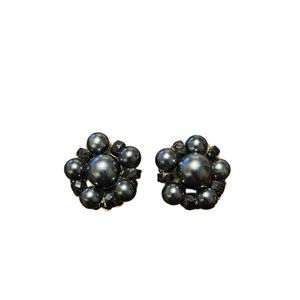 Vintage Marvella Dark Gray Earrings ~ Clip Ons